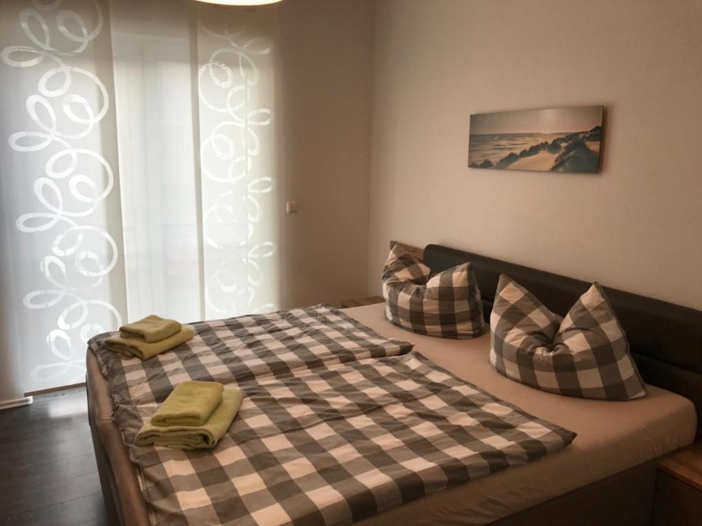 Appartements Am Hafen 즈벤카우 외부 사진