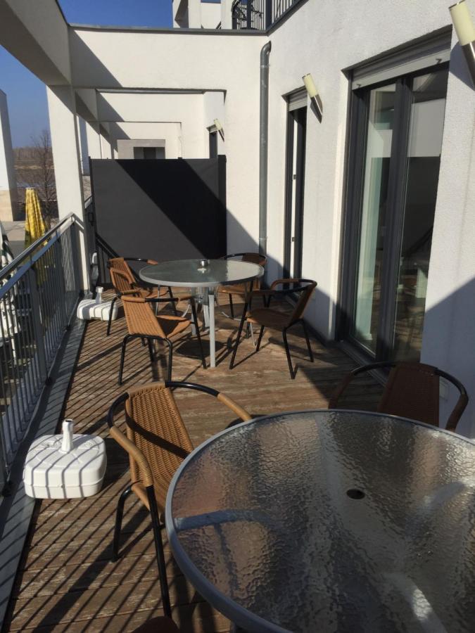 Appartements Am Hafen 즈벤카우 외부 사진