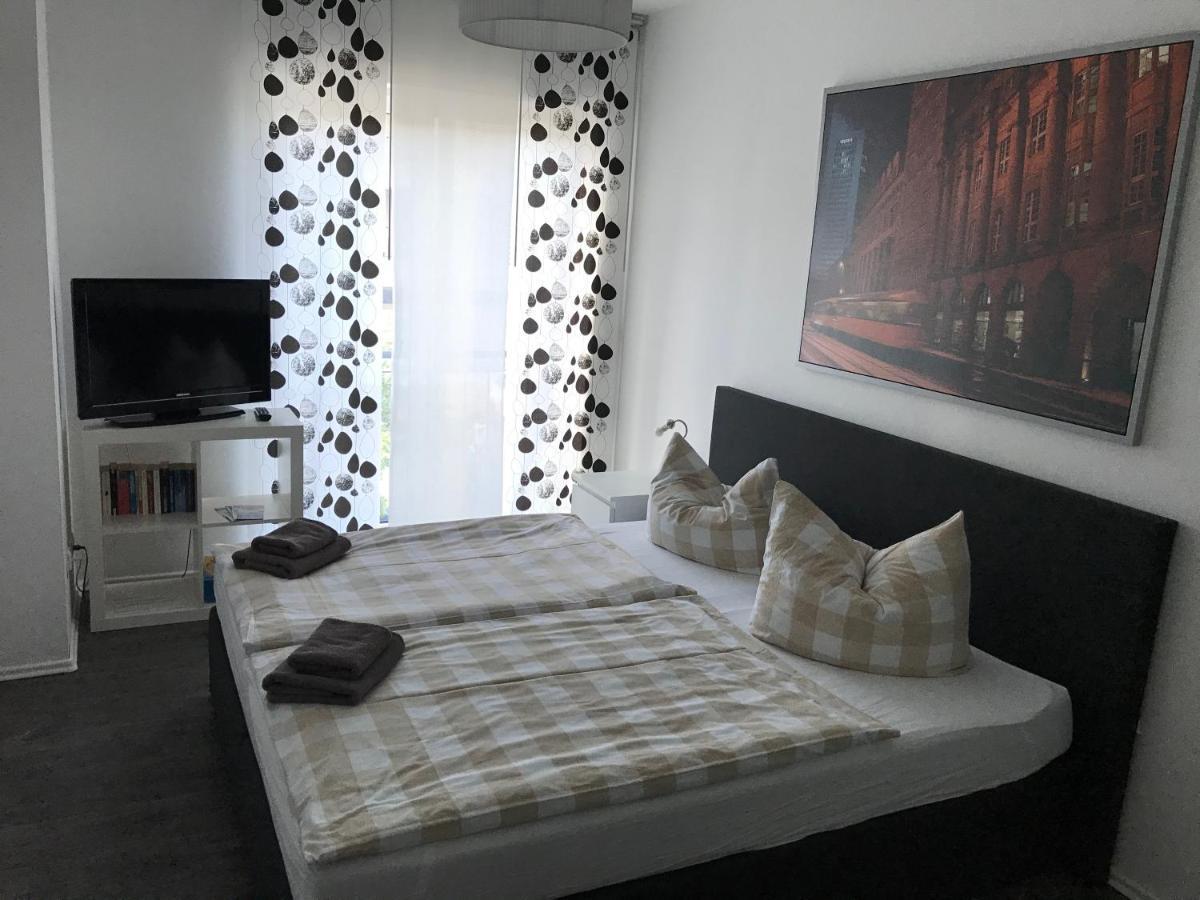 Appartements Am Hafen 즈벤카우 외부 사진