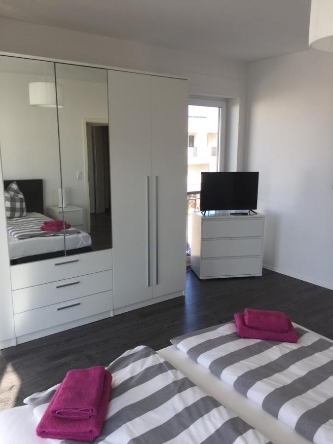 Appartements Am Hafen 즈벤카우 외부 사진