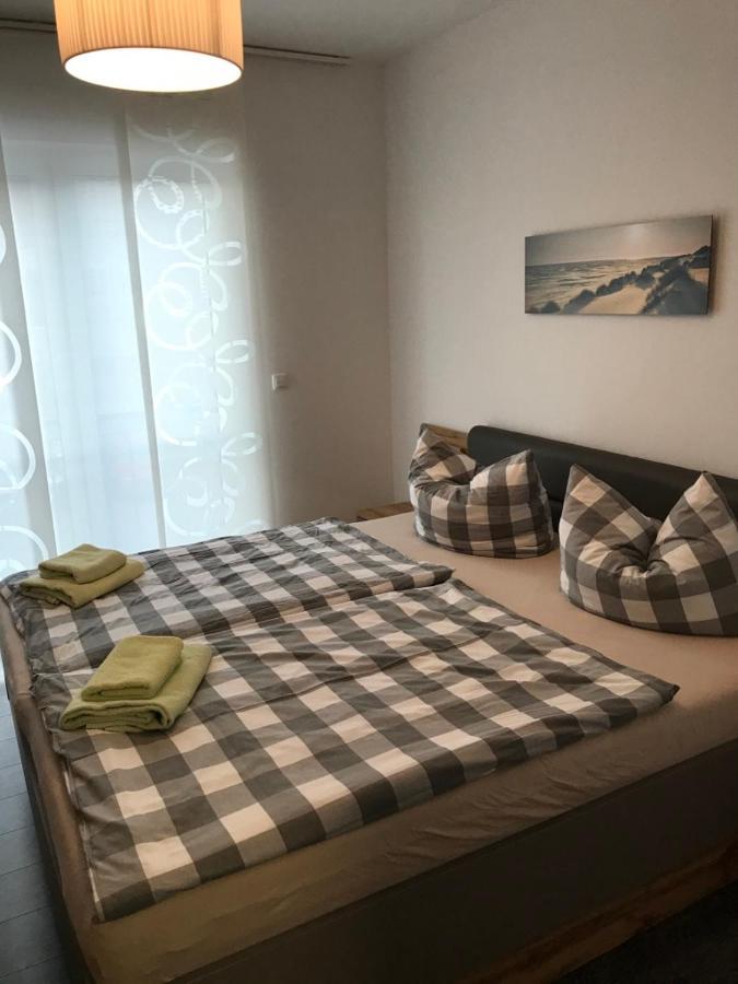 Appartements Am Hafen 즈벤카우 외부 사진