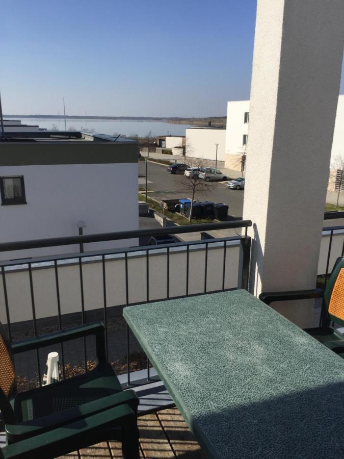 Appartements Am Hafen 즈벤카우 외부 사진