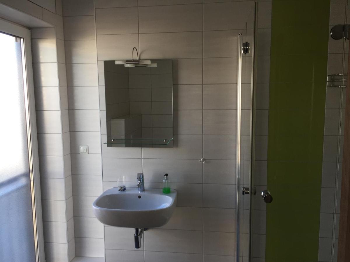 Appartements Am Hafen 즈벤카우 외부 사진