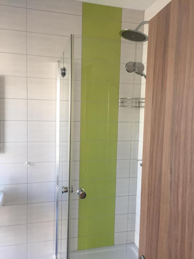 Appartements Am Hafen 즈벤카우 외부 사진