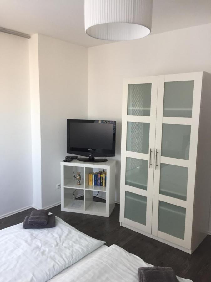 Appartements Am Hafen 즈벤카우 외부 사진