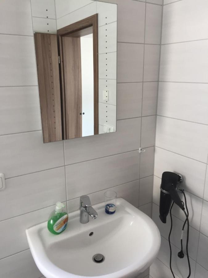 Appartements Am Hafen 즈벤카우 외부 사진