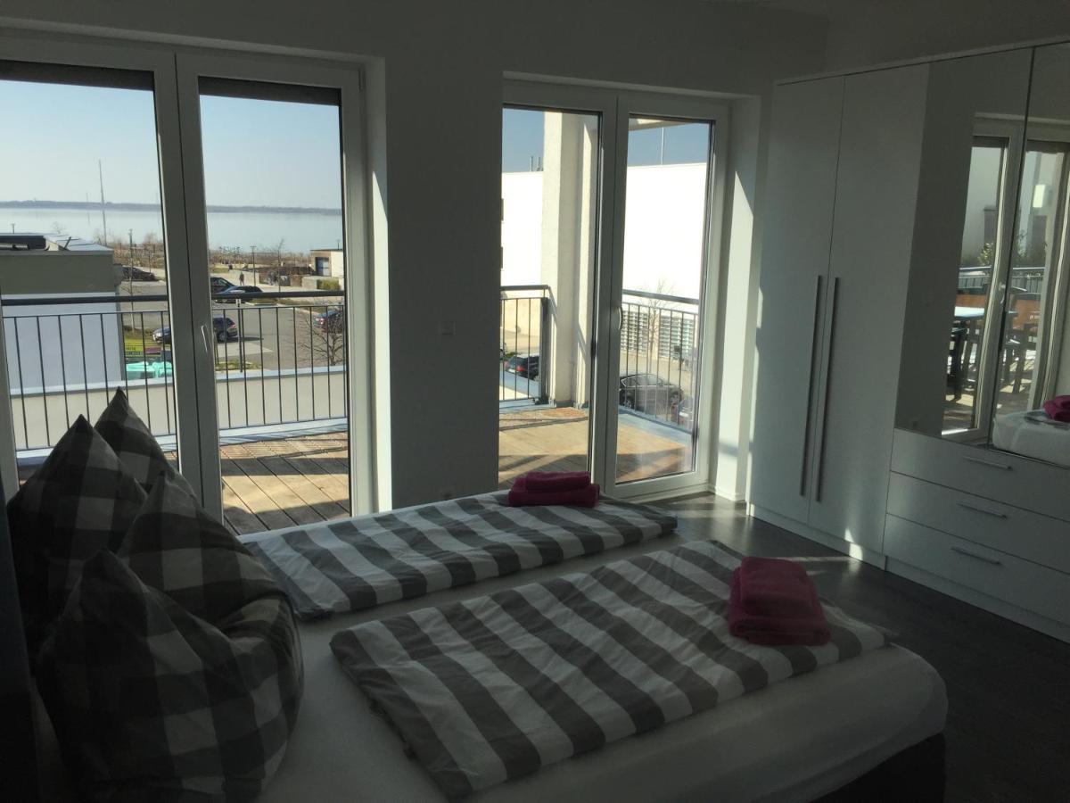 Appartements Am Hafen 즈벤카우 외부 사진