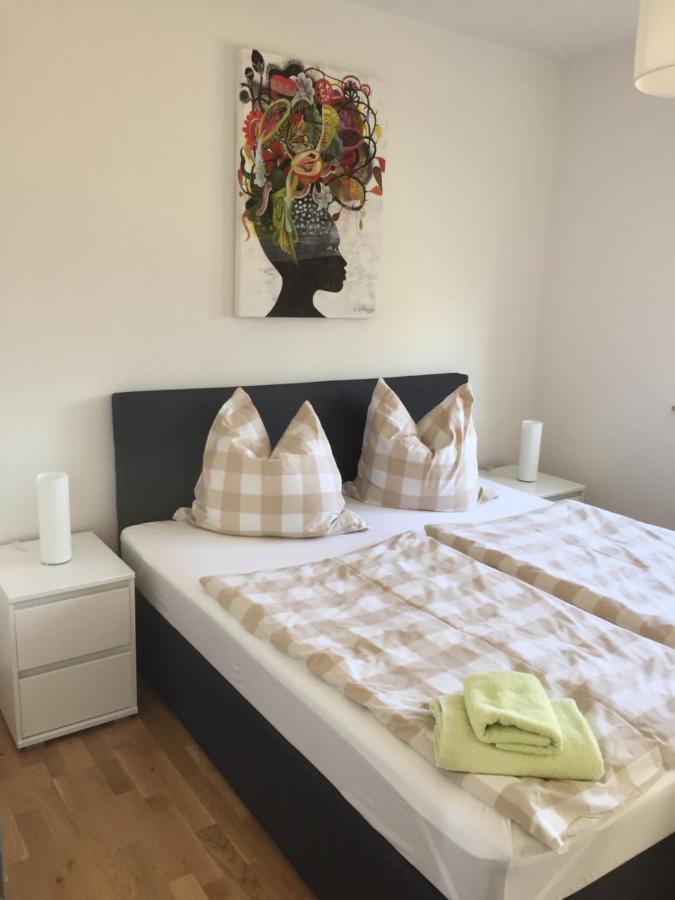 Appartements Am Hafen 즈벤카우 외부 사진