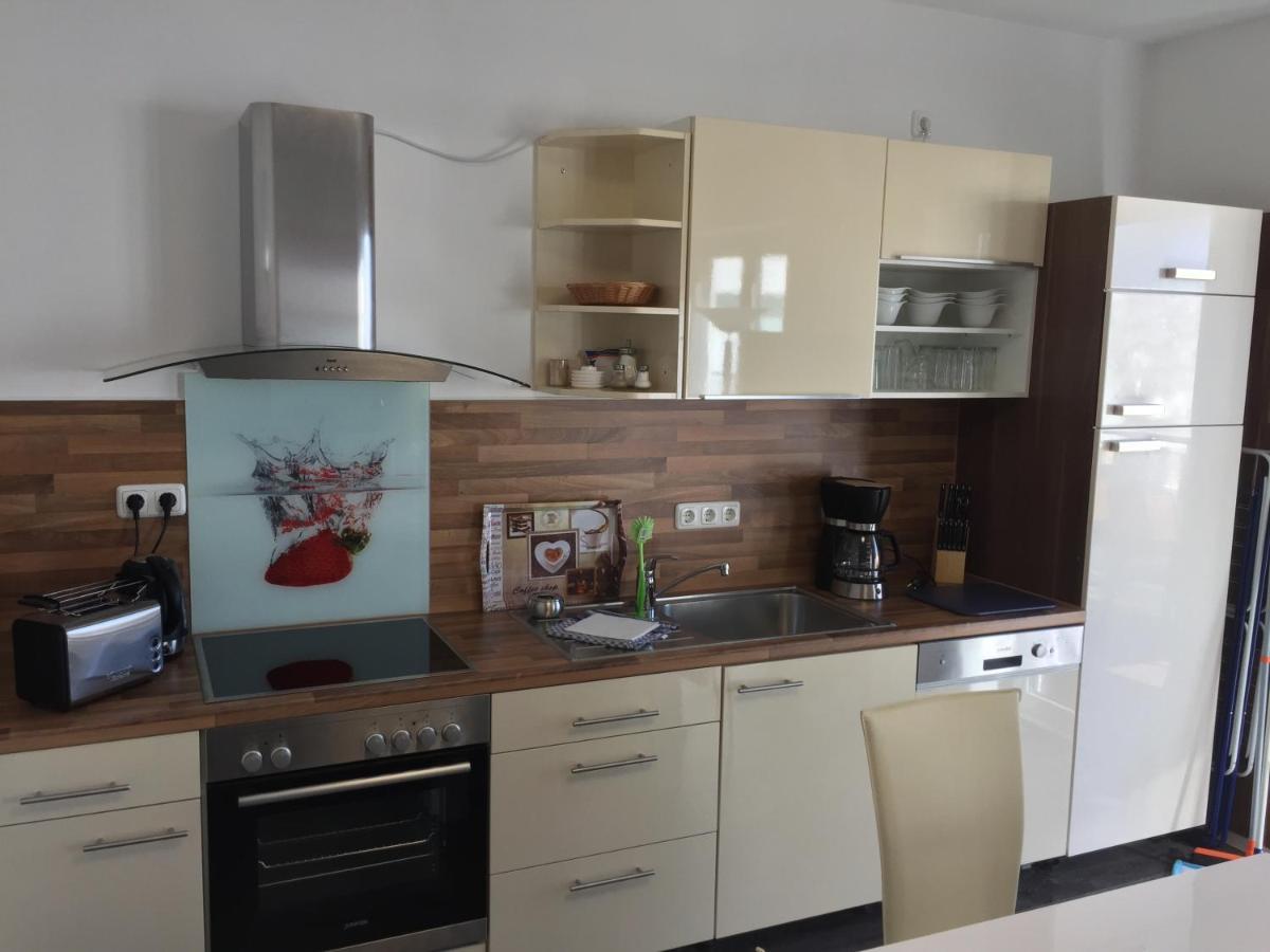 Appartements Am Hafen 즈벤카우 외부 사진